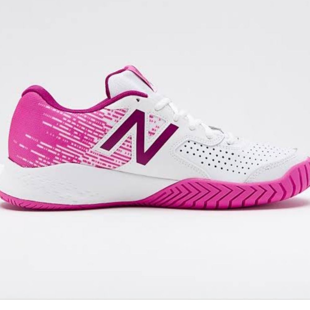 New Balance 696 - Picture 1 of 6